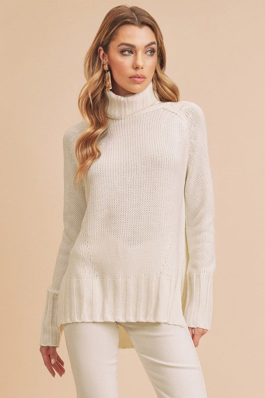 Pull au design réfléchi