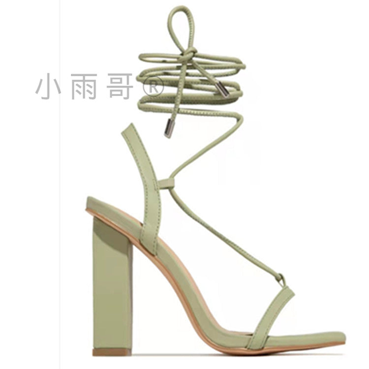 Sandales Orthopédiques Gracieuses au Look Moderne