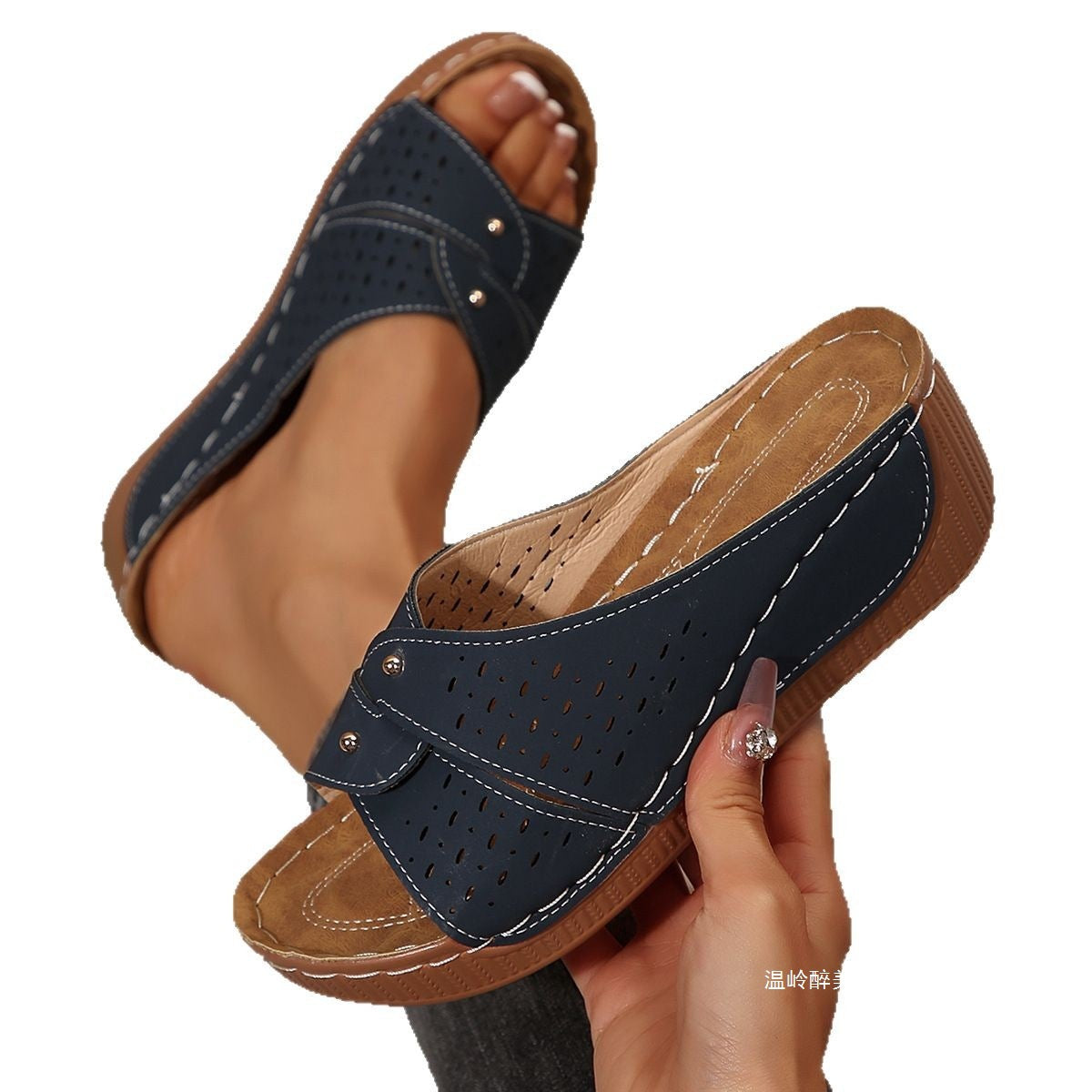 Sandales Orthopédiques Gracieuses au Look Moderne