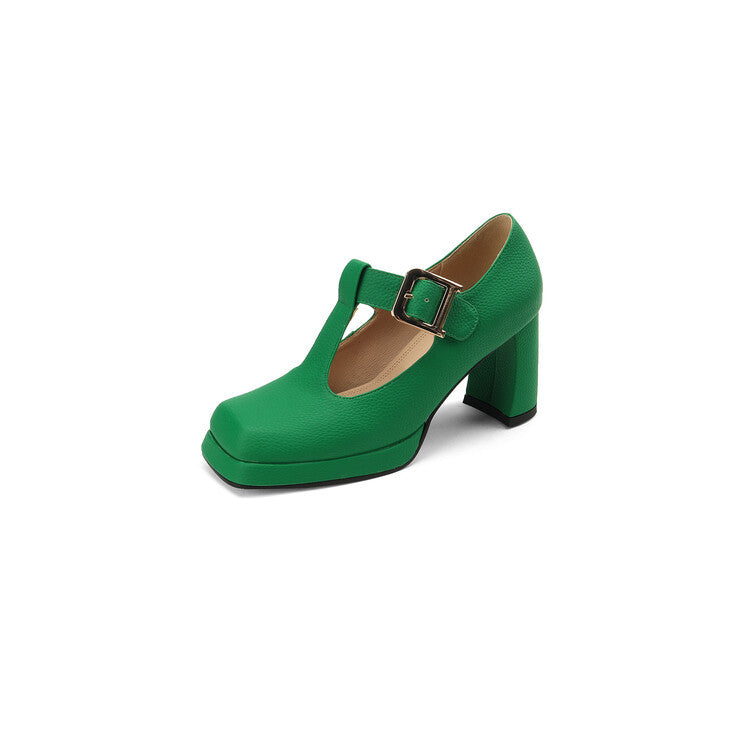 Chaussures Orthopédiques d'Inspiration Vintage