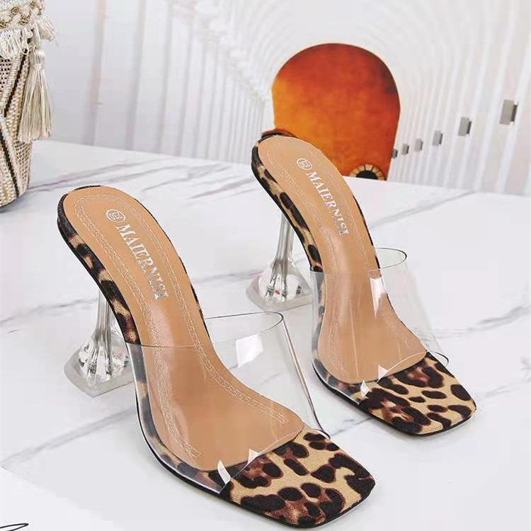 Sandales Orthopédiques Gracieuses au Look Moderne