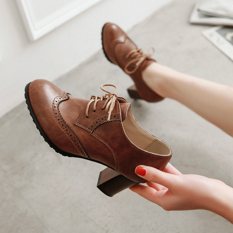 Chaussures Orthopédiques Gracieuses au Look Moderne