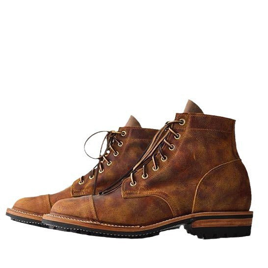 Bottes orthopédiques d'inspiration vintage