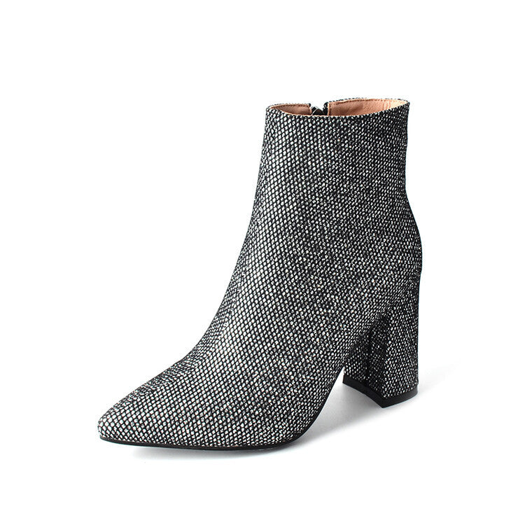 Bottes Orthopédiques Gracieuses au Look Moderne