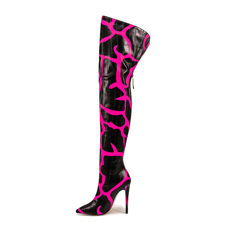 Bottes orthopédiques gracieuses pour un look moderne