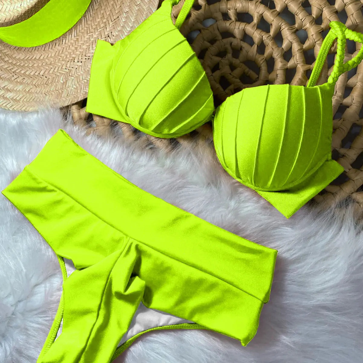 Effortlessly Bikini With a Timeless Design