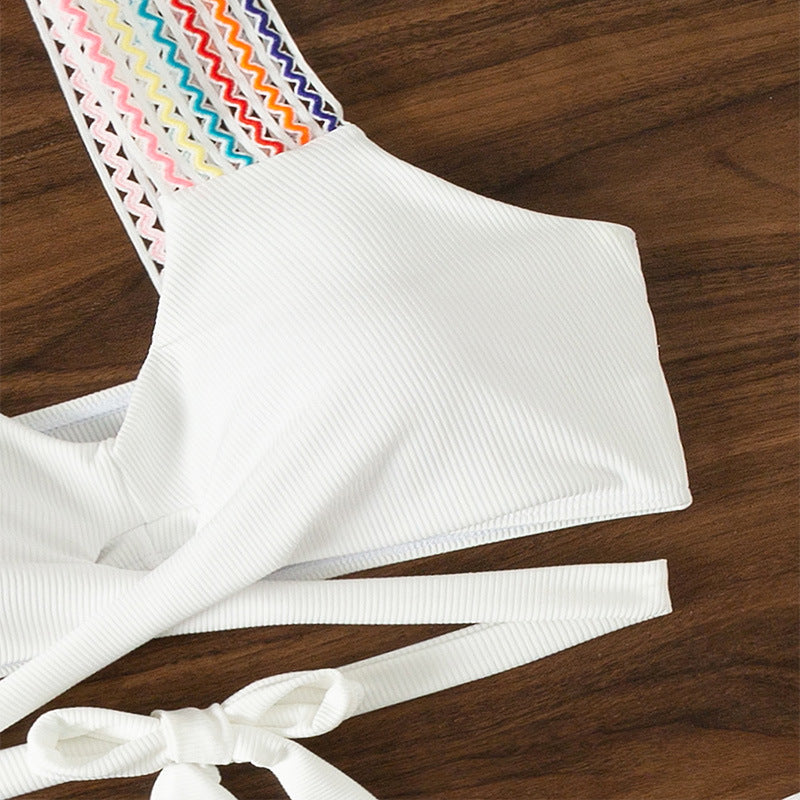 Lourdes® | Colored Bikini With Crossed Straps and High Waist