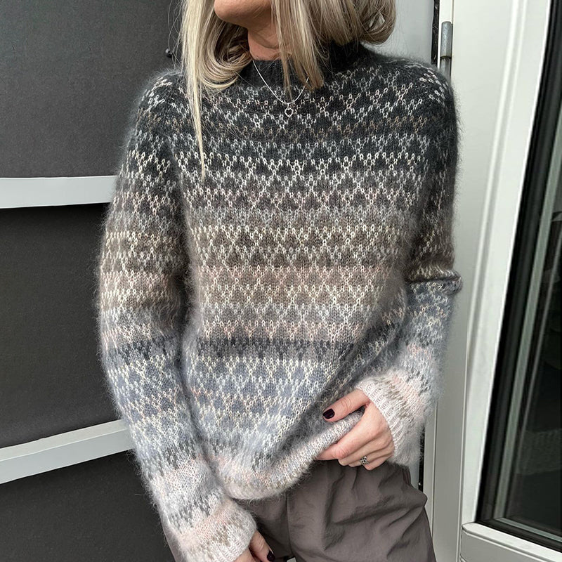 Pull au design réfléchi