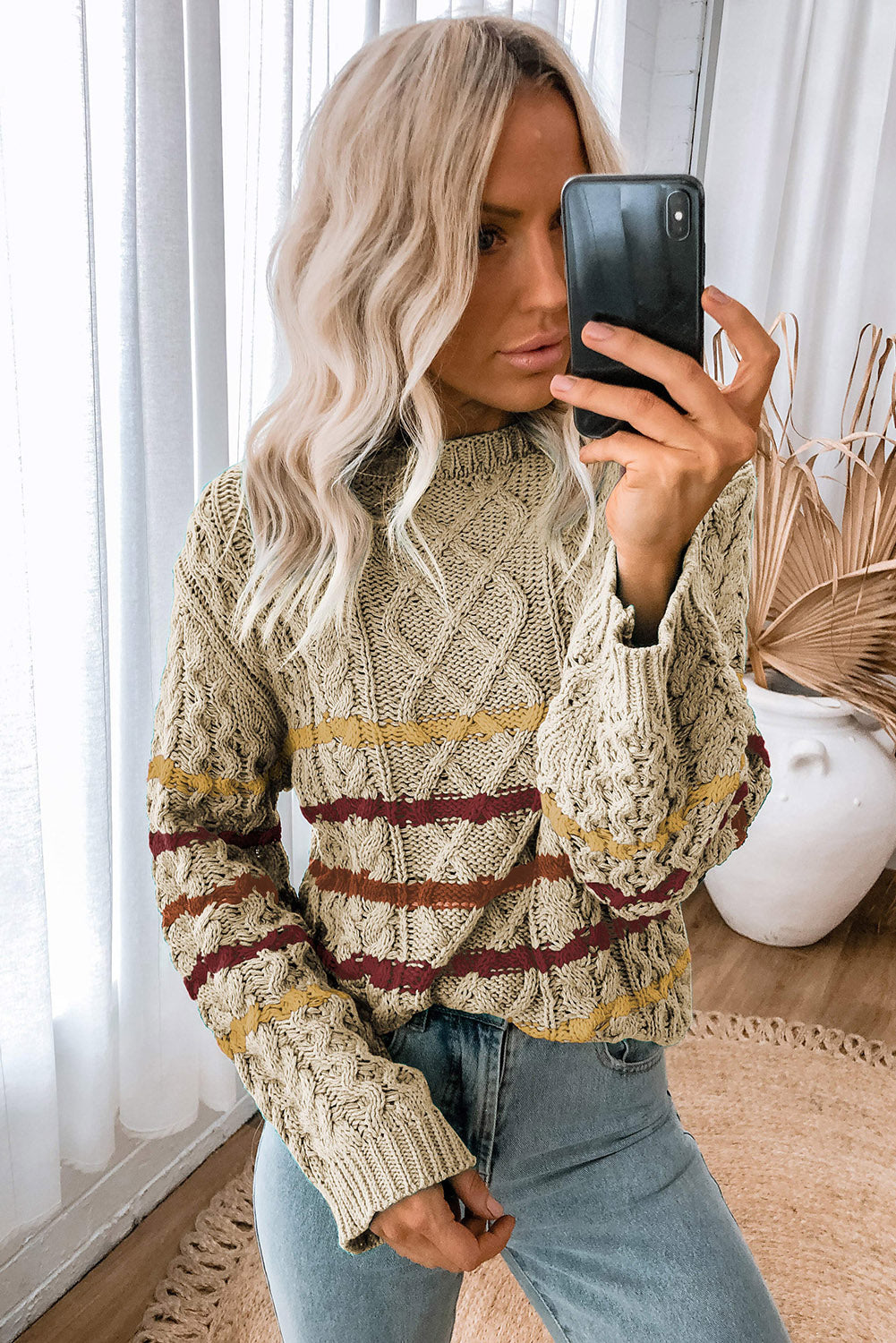 Pull au design réfléchi