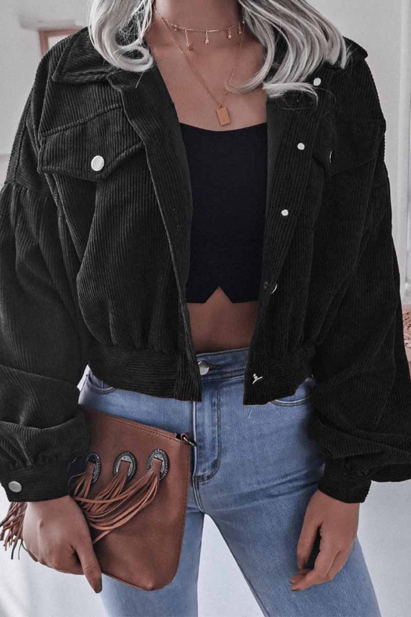 Manteau au style vintage intemporel