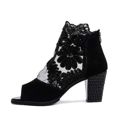 Chaussures Orthopédiques d'Inspiration Vintage