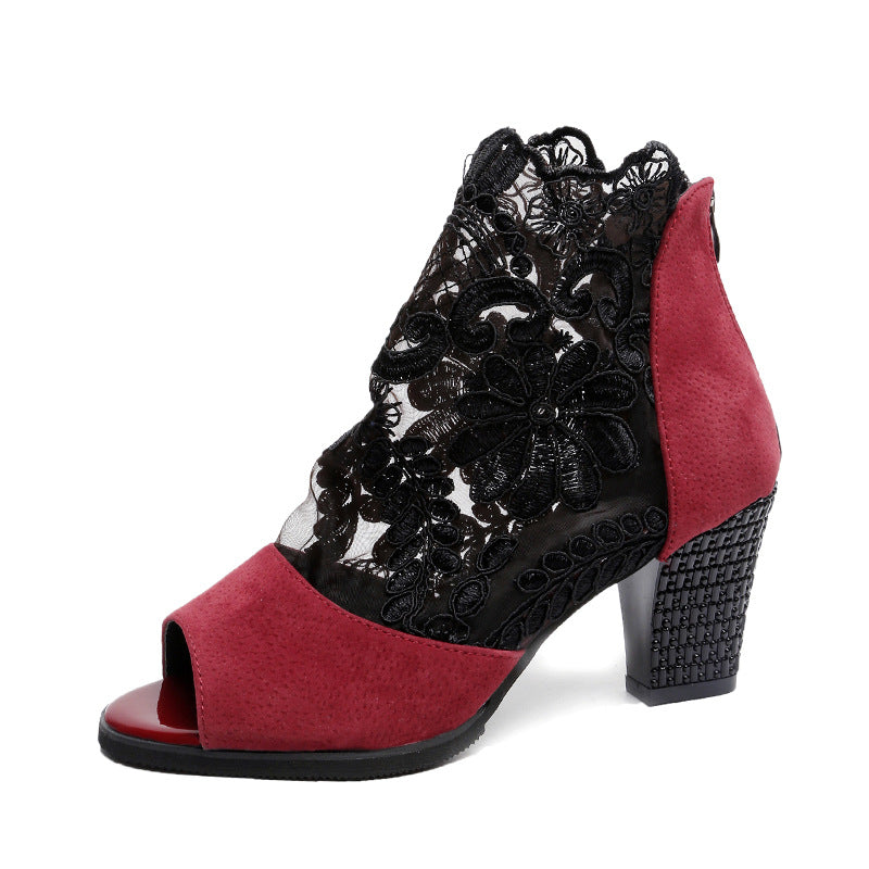 Chaussures Orthopédiques d'Inspiration Vintage