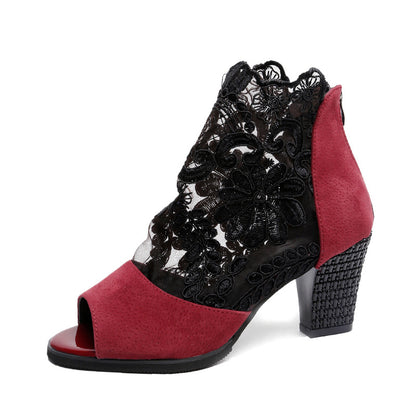 Chaussures Orthopédiques d'Inspiration Vintage