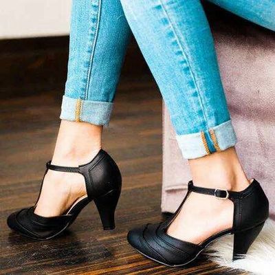 Sandales Orthopédiques Gracieuses au Look Moderne
