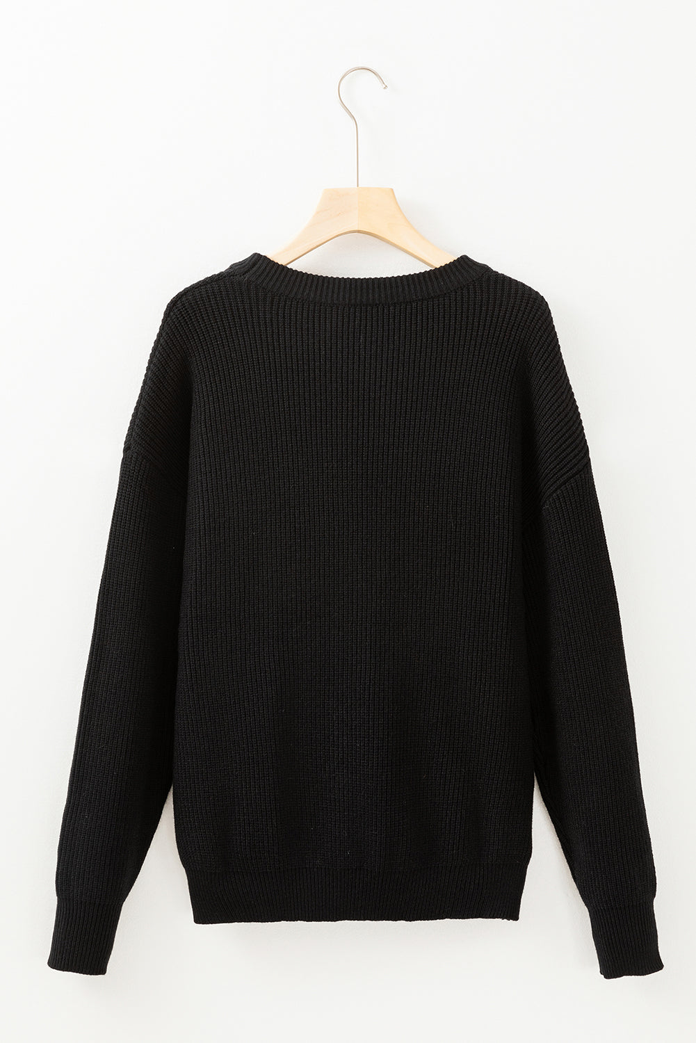 Pull au design réfléchi