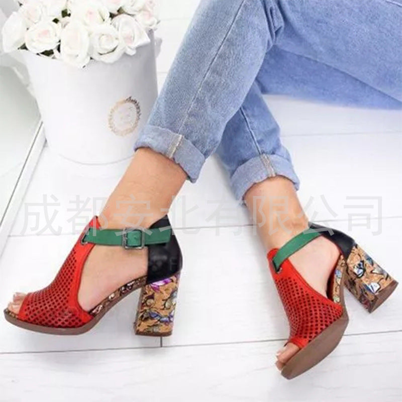 Sandales Orthopédiques Gracieuses au Look Moderne