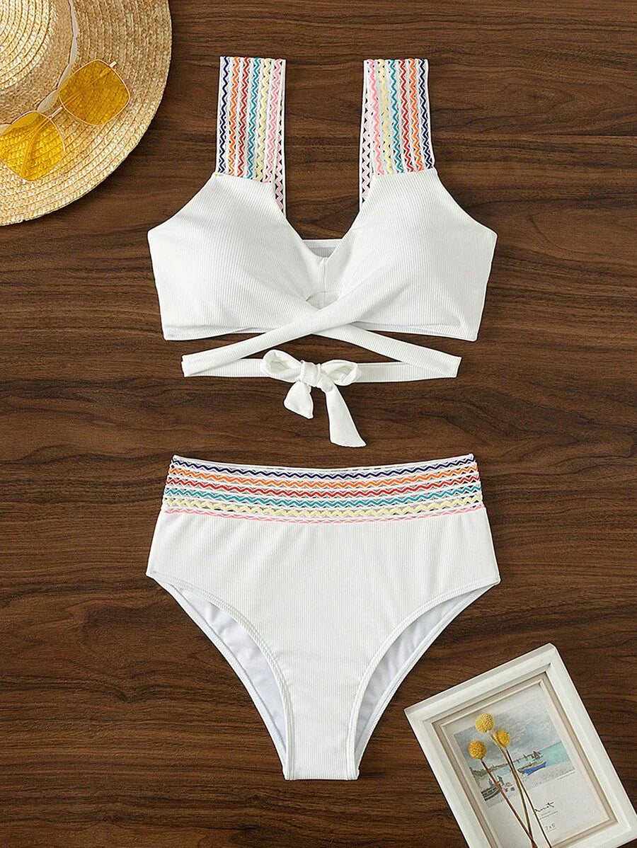 Lourdes® | Colored Bikini With Crossed Straps and High Waist