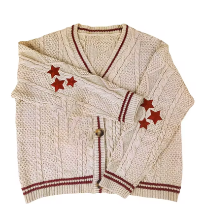 Pull au design réfléchi