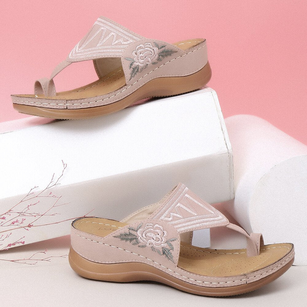 Chaussures Orthopédiques Gracieuses au Look Moderne