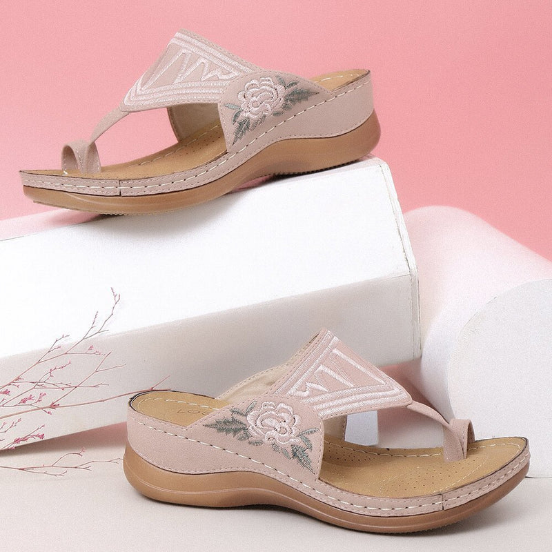 Chaussures Orthopédiques Gracieuses au Look Moderne