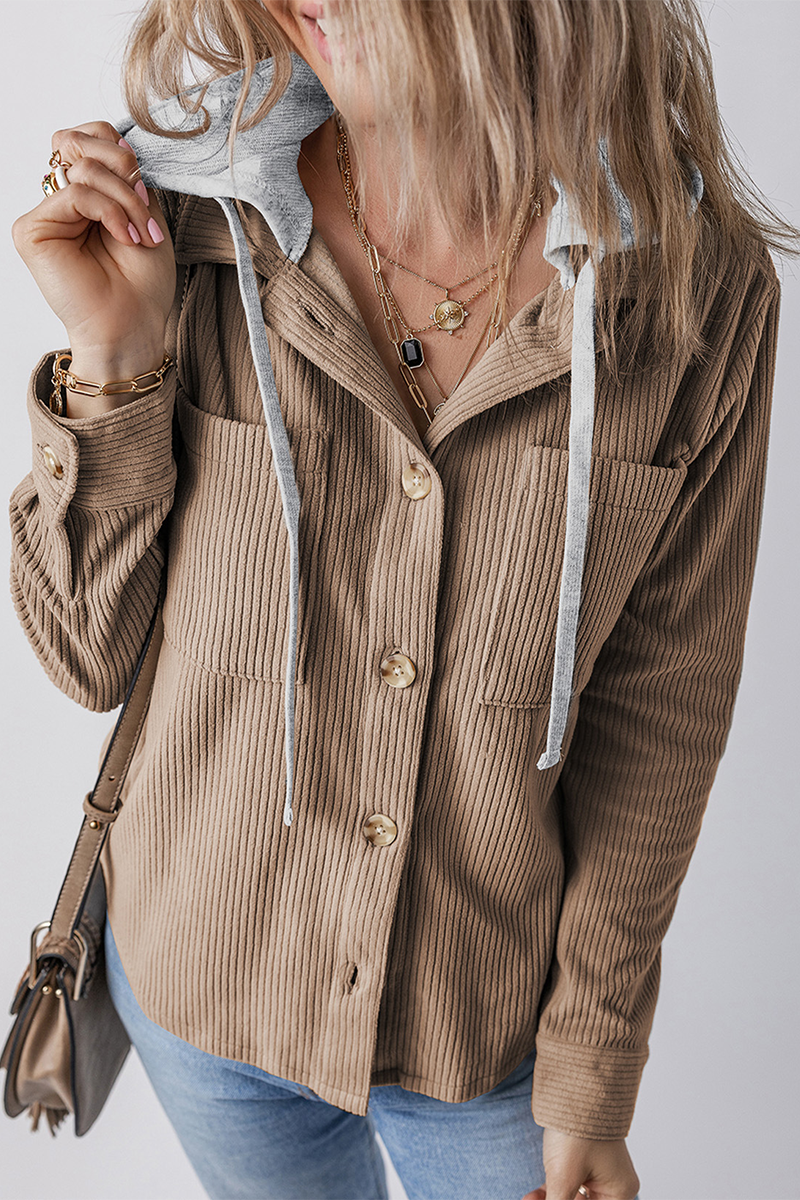 Veste au design réfléchi