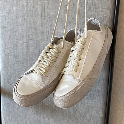Chaussures Orthopédiques Gracieuses au Look Moderne