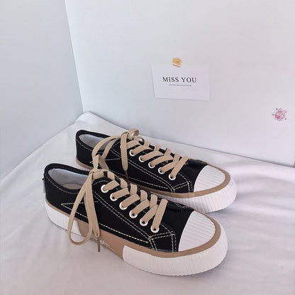 Chaussures Orthopédiques d'Inspiration Vintage