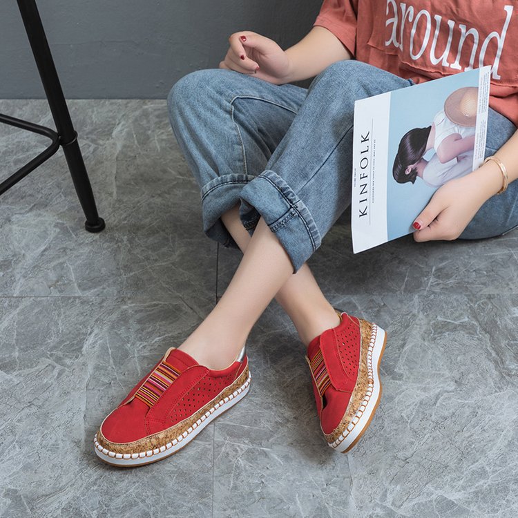 Chaussures Orthopédiques d'Inspiration Vintage