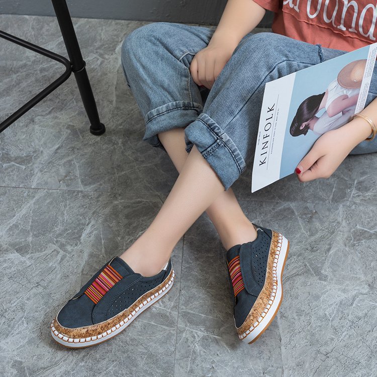 Chaussures Orthopédiques d'Inspiration Vintage