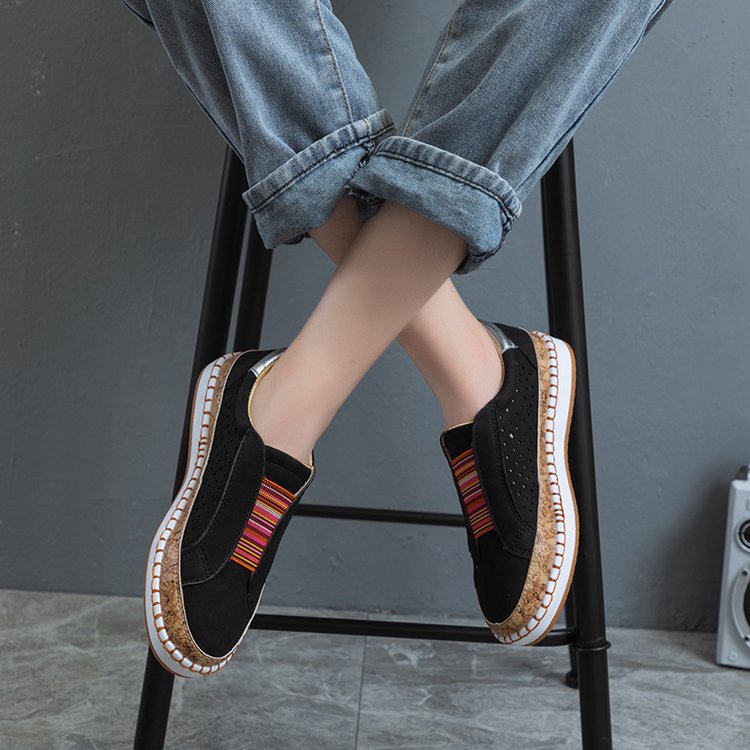 Chaussures Orthopédiques d'Inspiration Vintage