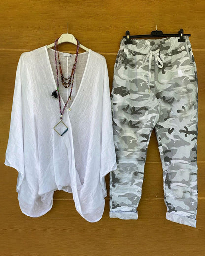 SL | Ensemble pantalon et blouse avec motif camouflage