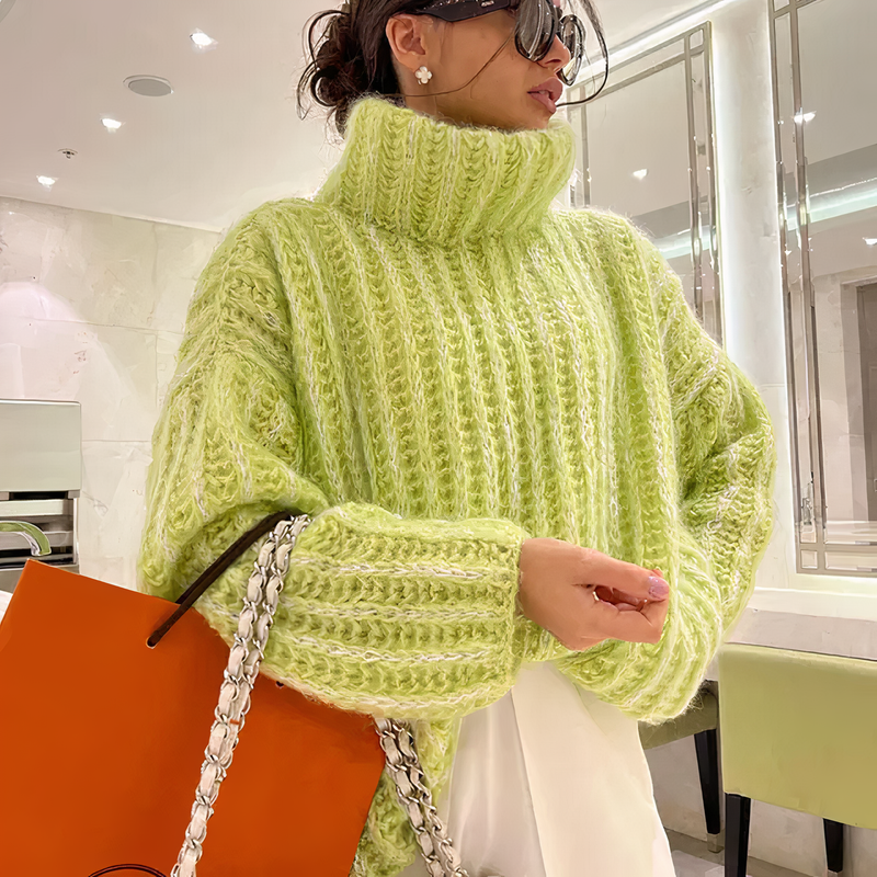 Pull au design réfléchi
