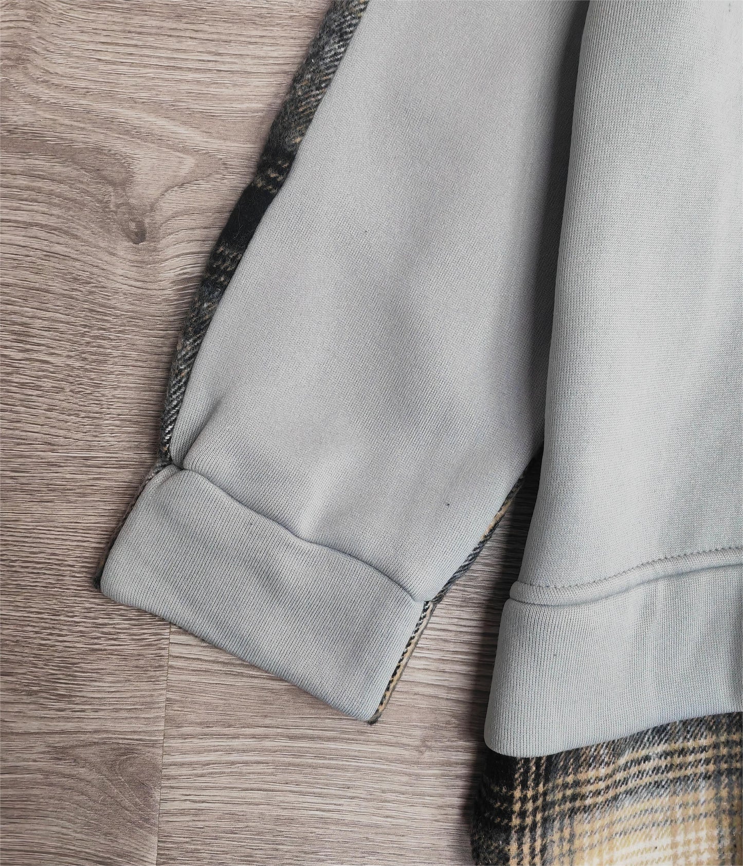EP | Confortable sweat à manches longues en patchwork