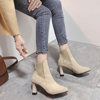 Bottes Orthopédiques d'Inspiration Vintage