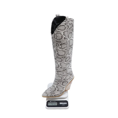 Bottes Orthopédiques Classiques au Style Intemporel