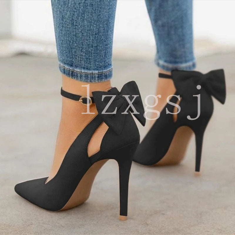Chaussures Orthopédiques d'Inspiration Vintage