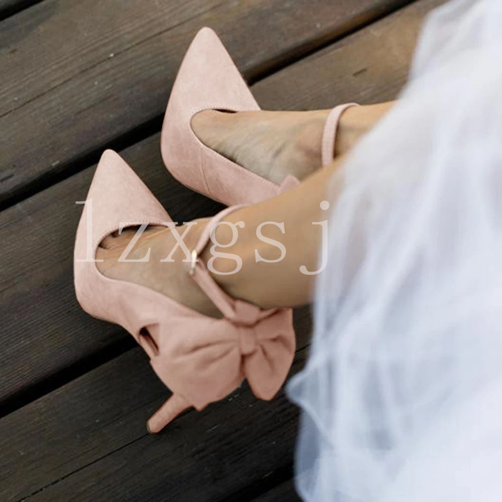 Chaussures Orthopédiques d'Inspiration Vintage