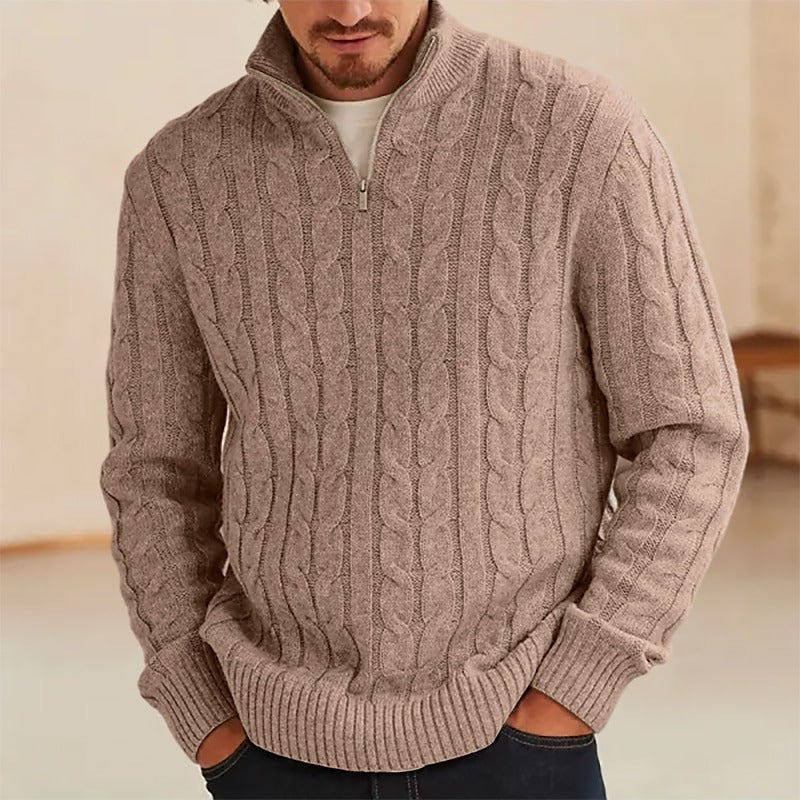Pull au design classique
