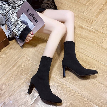 Bottes Orthopédiques Gracieuses au Look Moderne