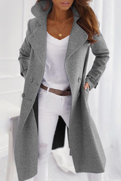 Manteau au design réfléchi