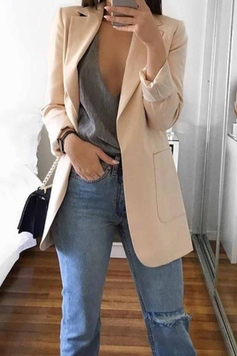 Robe au design réfléchi
