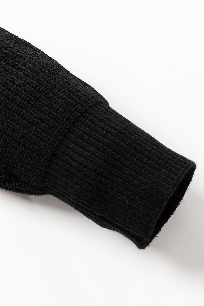 Pull au design réfléchi