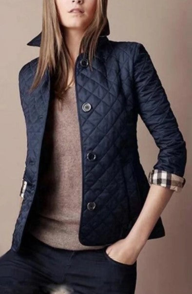 Veste au design réfléchi