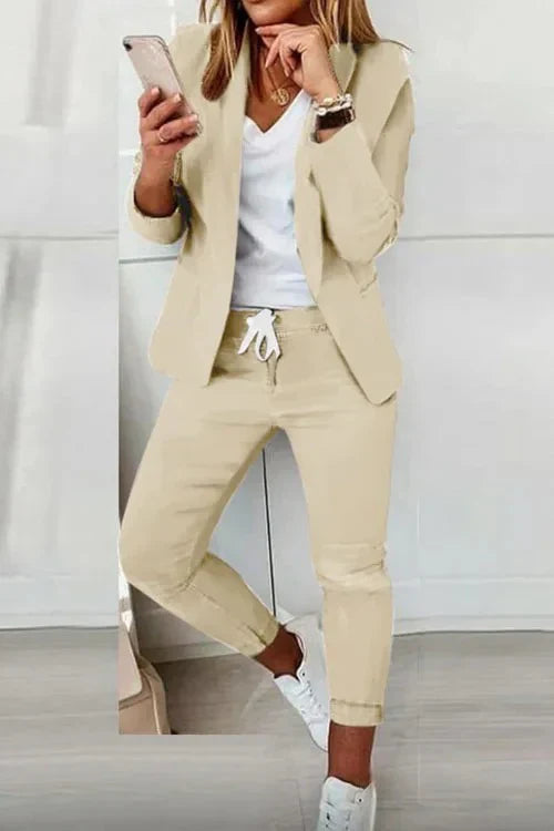 EP | Blazer à manches longues et pantalon