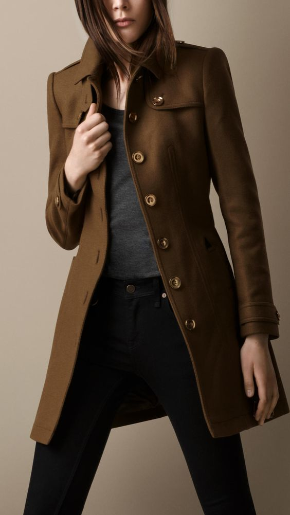 Manteau au design classique