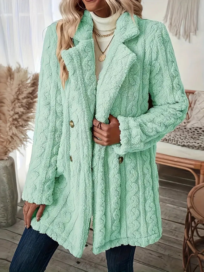 Manteau magnifiquement confectionné