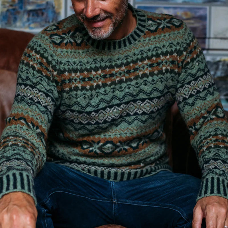 Pull au design classique