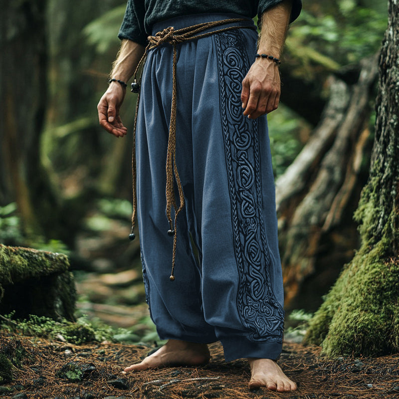 Pantalon au design réfléchi