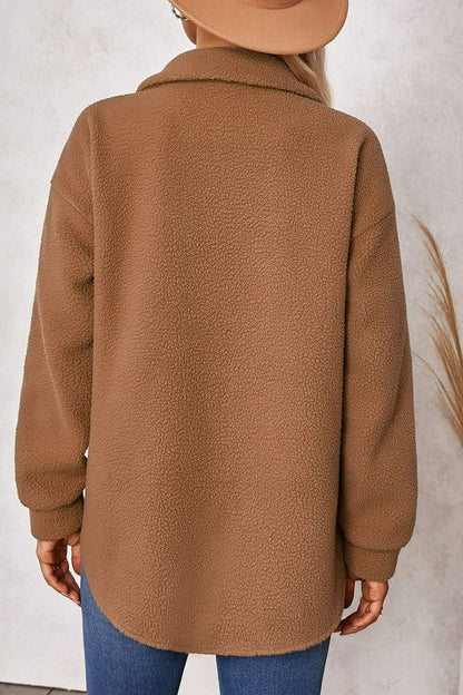 Veste au design réfléchi