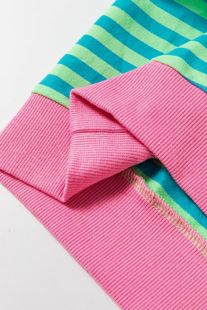 Pull au design réfléchi